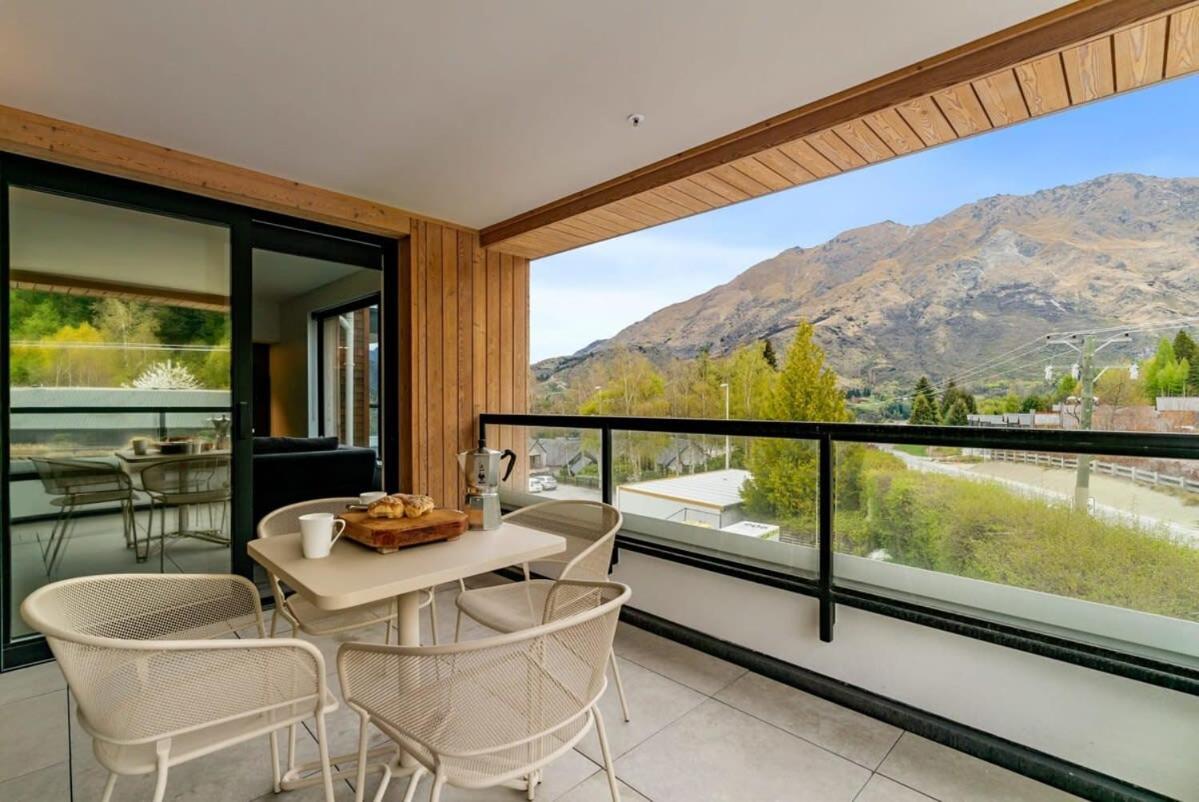 Coronet Base At La Residence Du Parc Distretto di Distretto di Queenstown Esterno foto