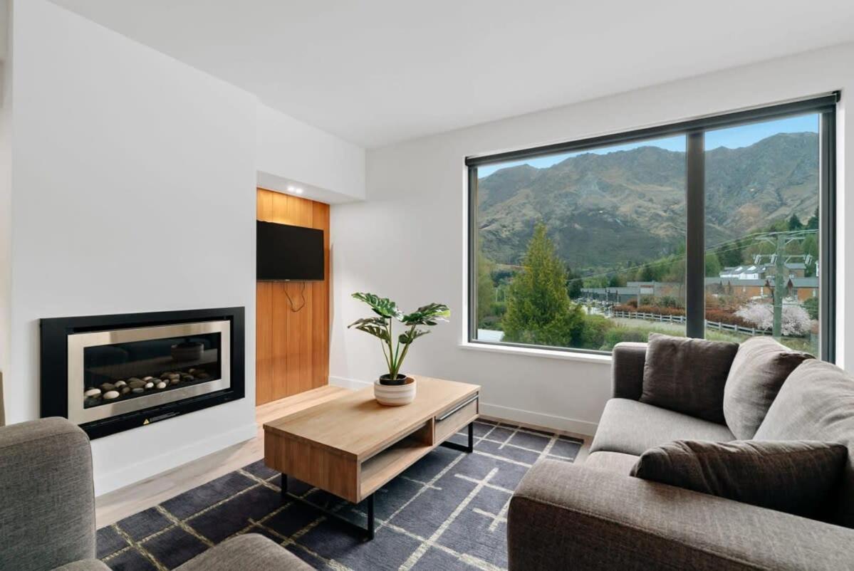 Coronet Base At La Residence Du Parc Distretto di Distretto di Queenstown Esterno foto